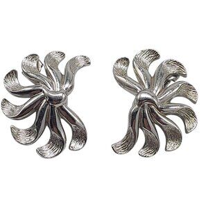 Vintage Monet Silver Tone Swirl Flower Floral Clip On Earrings